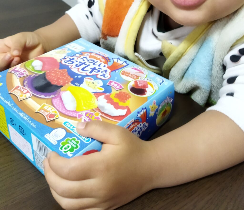 クラシエの知育菓子「たのしいおすしやさん」