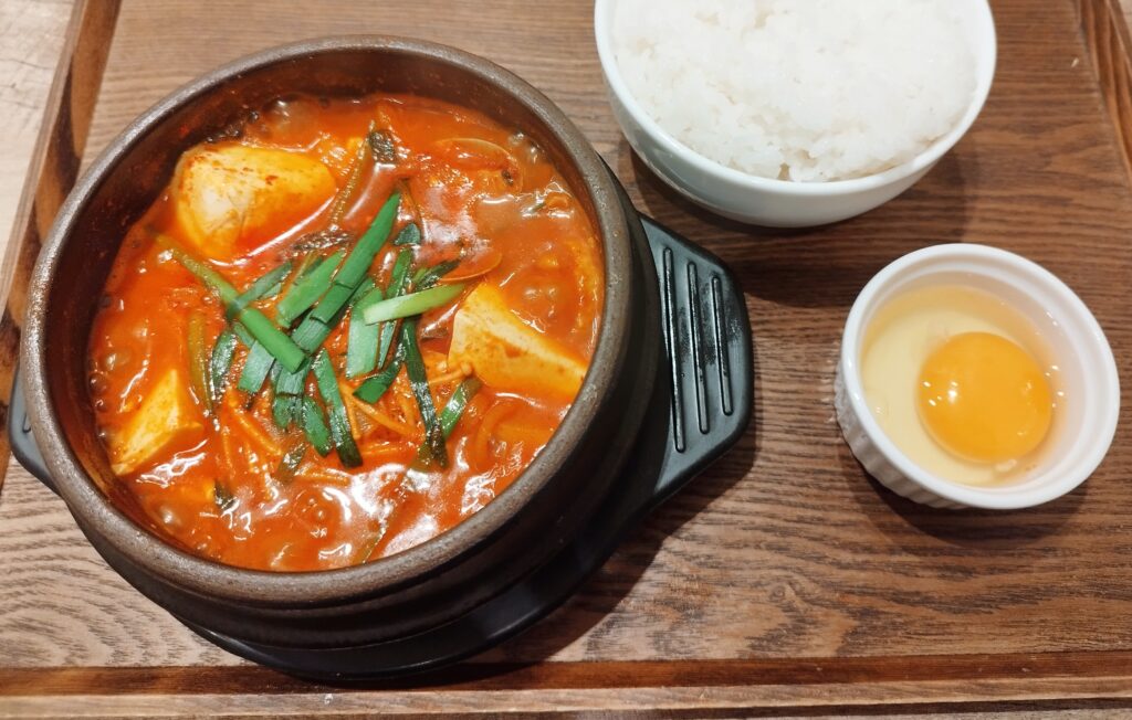 スンドゥブチゲ