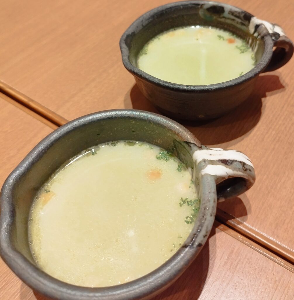 ステーキハウス「雨明(アメアカリ)」・季節のスープ